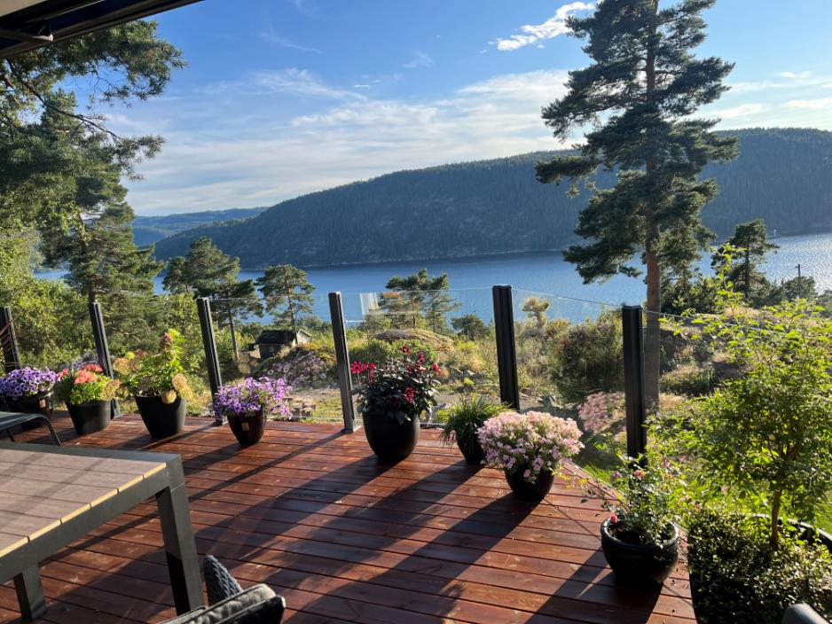 Håndløperfritt Glassrekkverk i Ski