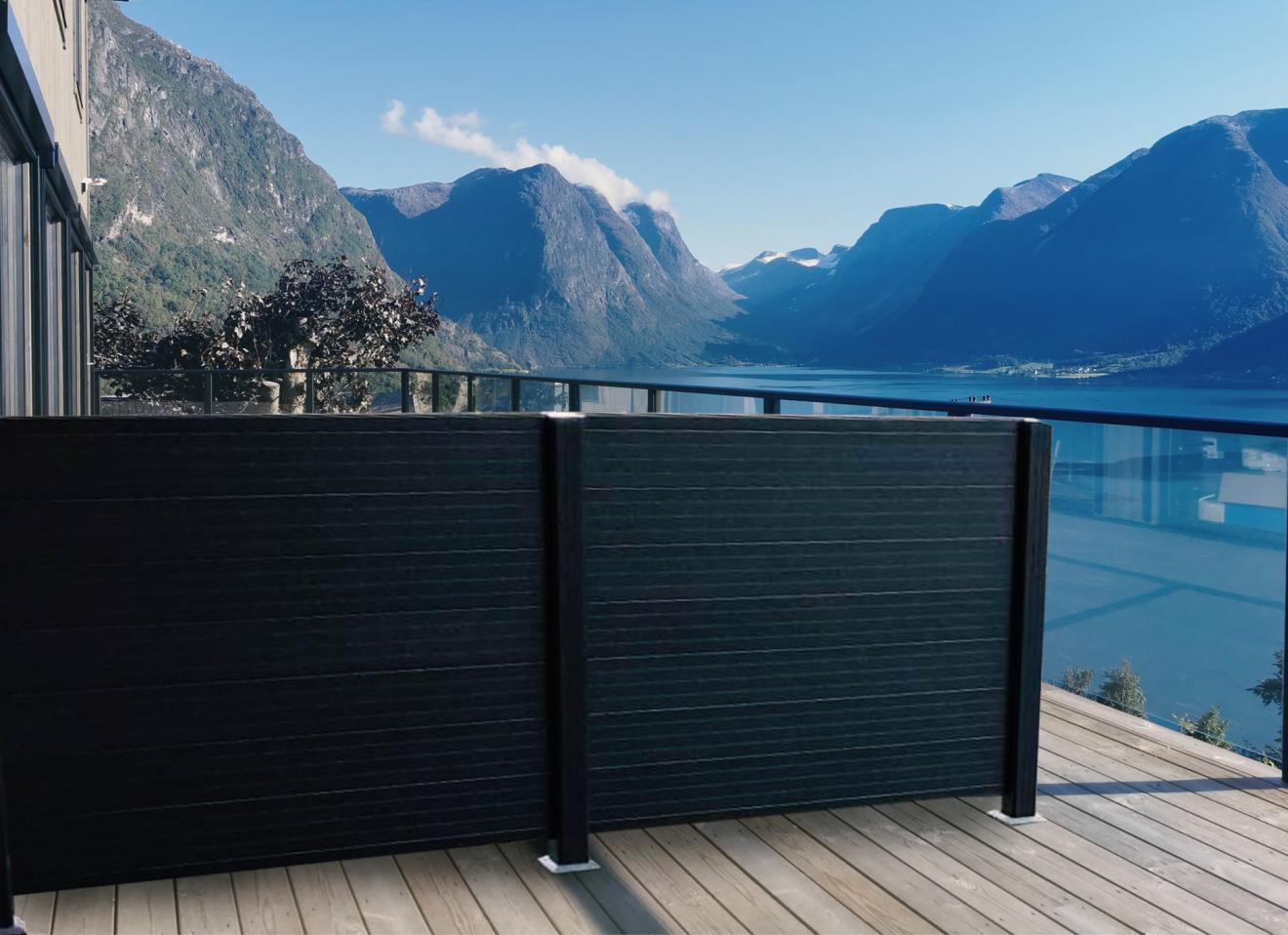 Lunt og privat på terrassen